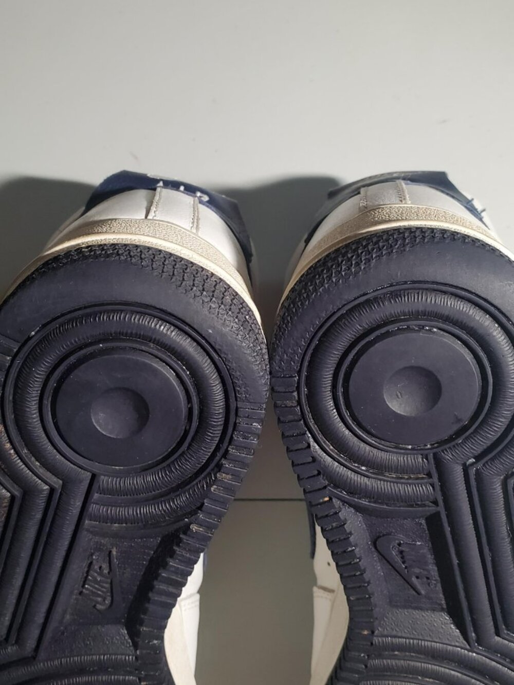 Nike 2002 Air Force One 20th Anniversary Hi Tops Sz 11 Men's - Picture 12 of 16